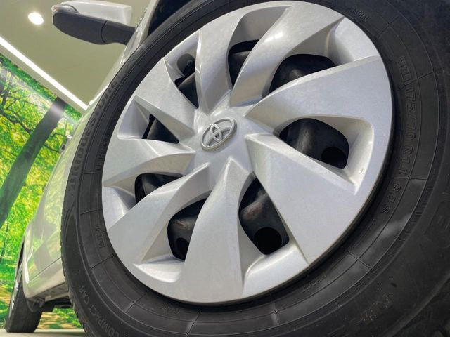 TOYOTA VITZ HYBRID 2018