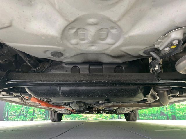 TOYOTA VITZ HYBRID 2018