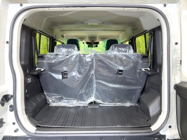 SUZUKI JIMNY NOMADE 2025