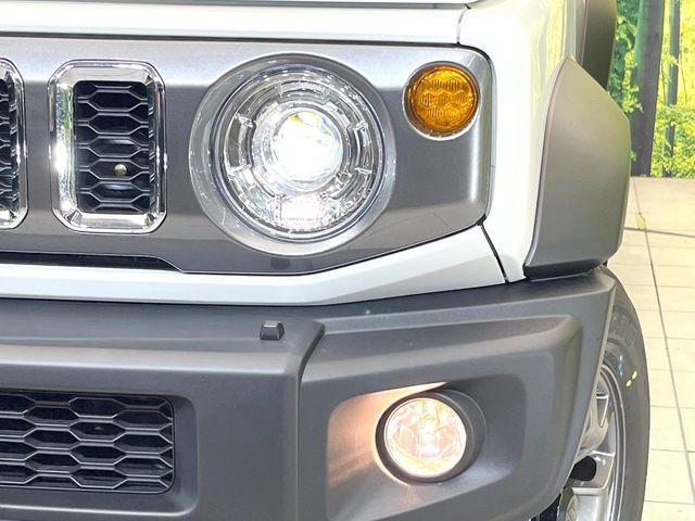 SUZUKI JIMNY NOMADE 2025