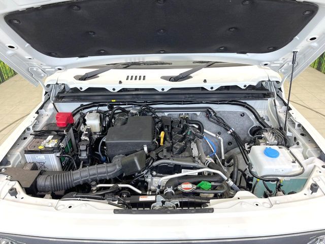 SUZUKI JIMNY NOMADE 2025