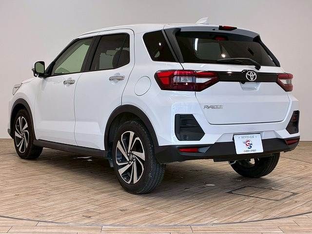 TOYOTA RAIZE 2024