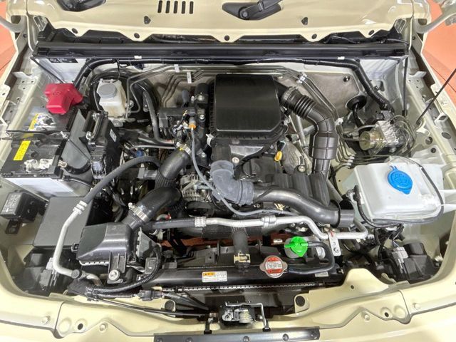 SUZUKI JIMNY 4WD 2025