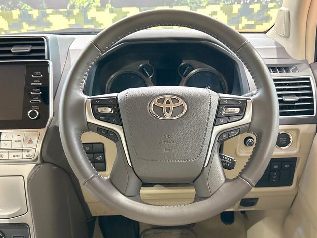 TOYOTA LANDCRUISER PRADO 2023