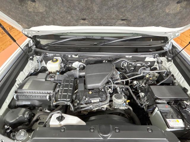 TOYOTA LANDCRUISER PRADO 2023