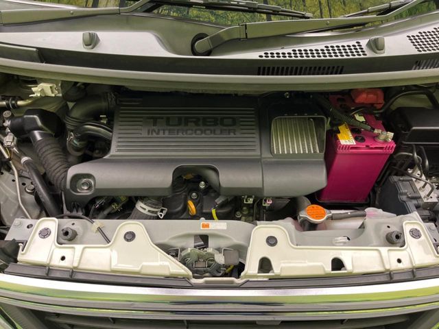 DAIHATSU TANTO CUSTOM 2018