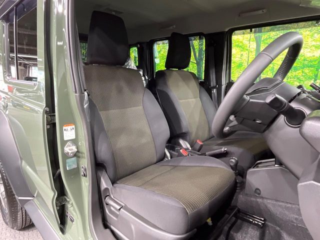 SUZUKI JIMNY NOMADE 2025