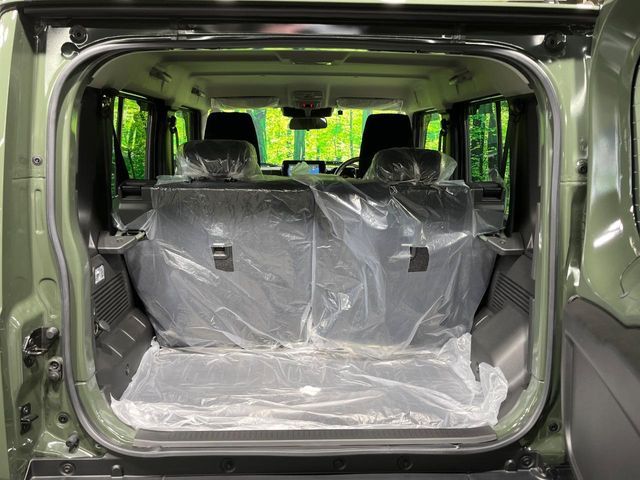 SUZUKI JIMNY NOMADE 2025