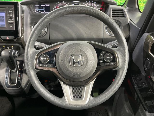 HONDA N BOX CUSTOM 2017