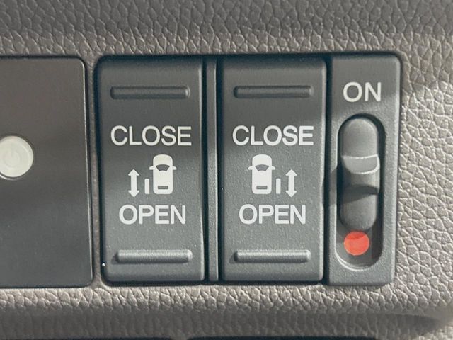 HONDA FREED HYBRID 2020