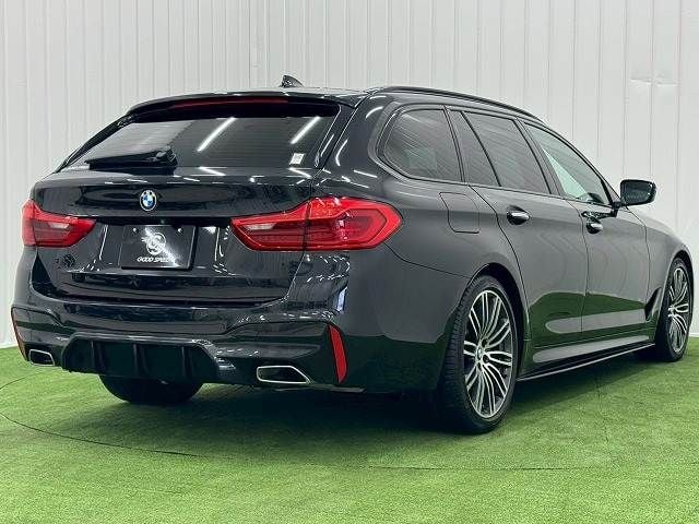BMW BMW 5series TOURING 2018