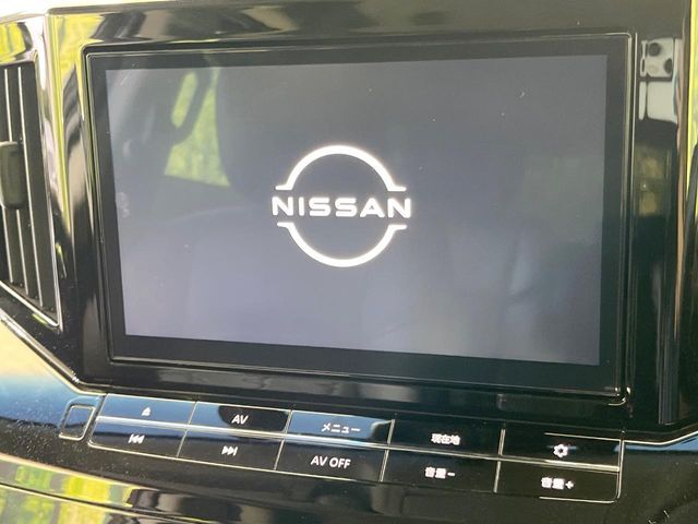 NISSAN ELGRAND 2022