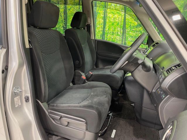 NISSAN SERENA  S-HYBRID 2014