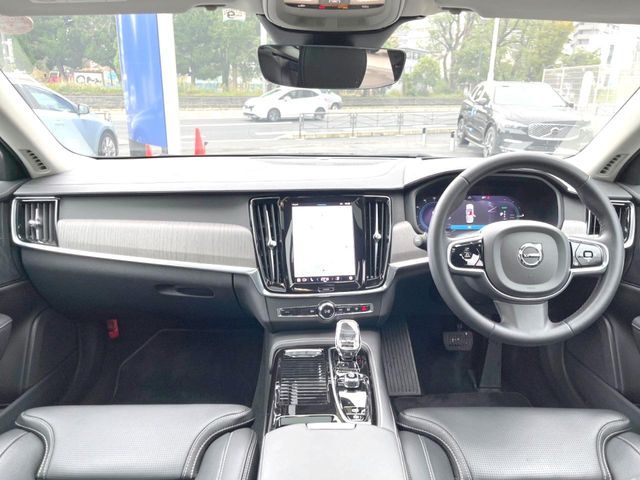 VOLVO VOLVO S90 2022