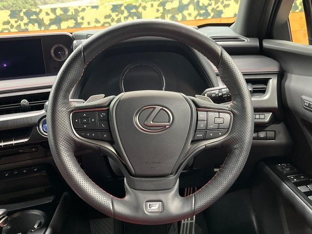 TOYOTA LEXUS UX250h 2018