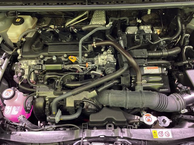 TOYOTA SIENTA HYBRID 2024