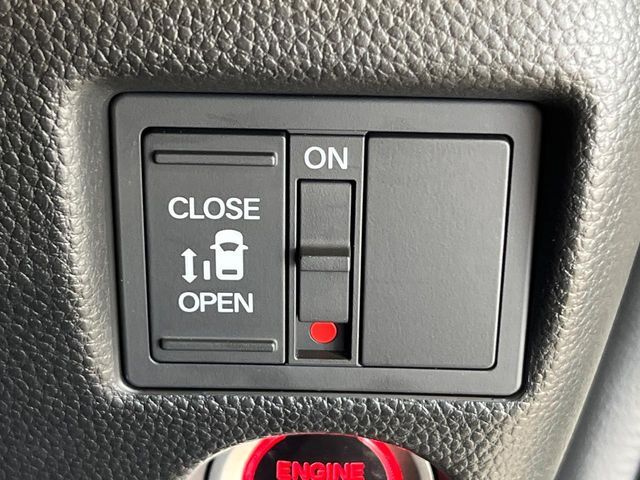 HONDA N BOX CUSTOM 2018