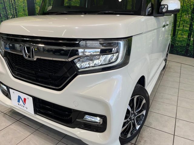 HONDA N BOX CUSTOM 2018