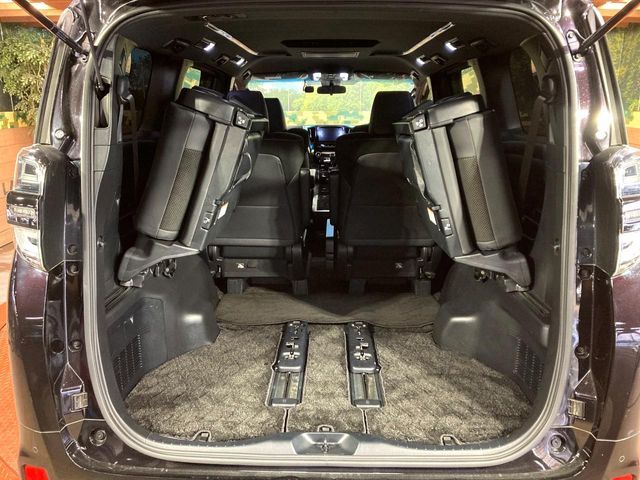 TOYOTA VELLFIRE 4WD 2020