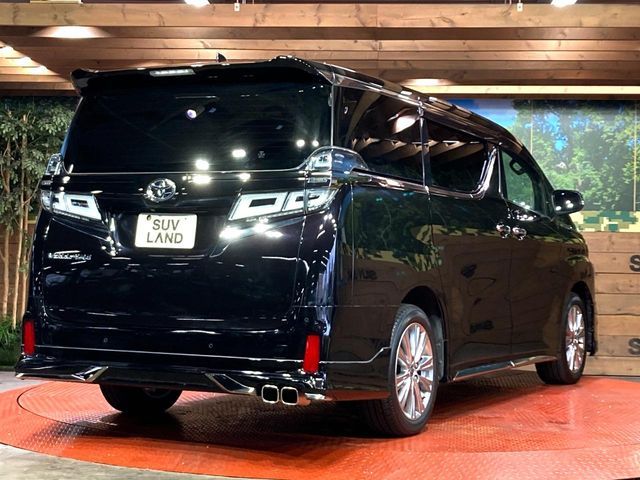TOYOTA VELLFIRE 4WD 2020