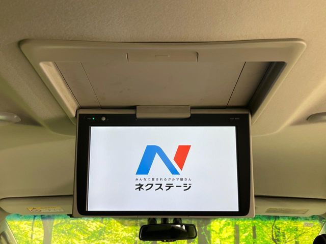 TOYOTA VELLFIRE  HYBRID 4WD 2017