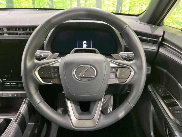 TOYOTA LEXUS LBX 2024