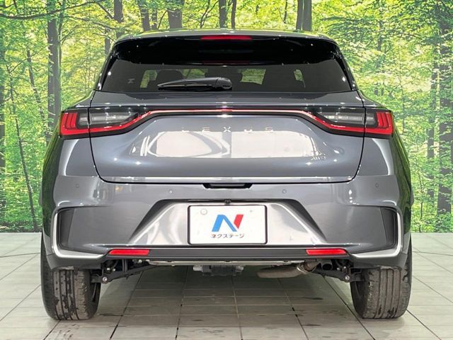 TOYOTA LEXUS LBX 2024