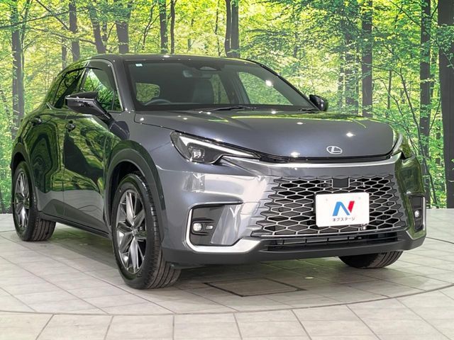 TOYOTA LEXUS LBX 2024