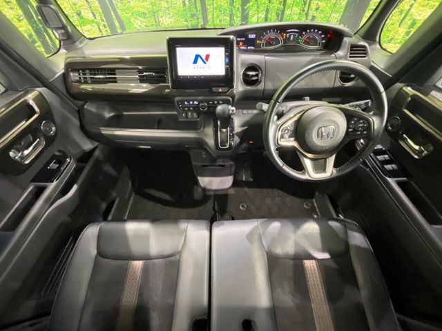 HONDA N BOX CUSTOM 4WD 2019