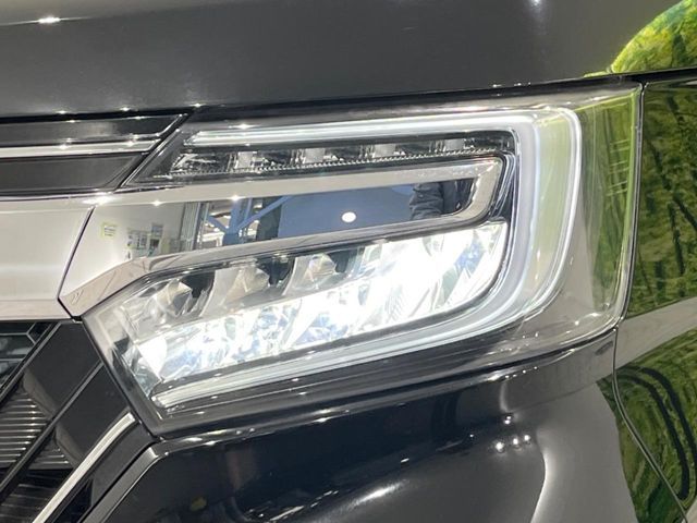 HONDA N BOX CUSTOM 4WD 2019