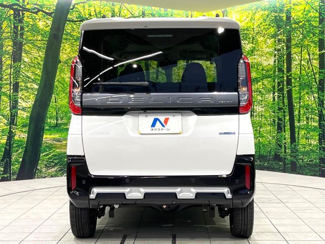 MITSUBISHI DELICA MINI 2024