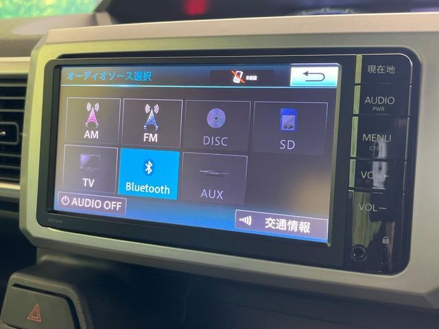 TOYOTA PIXIS MEGA 2015