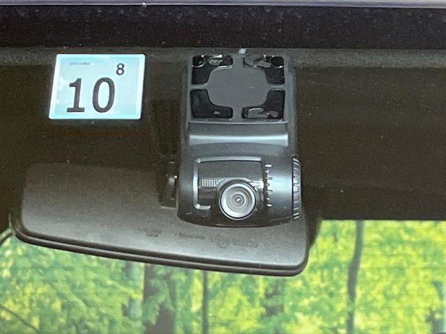 TOYOTA PIXIS MEGA 2015