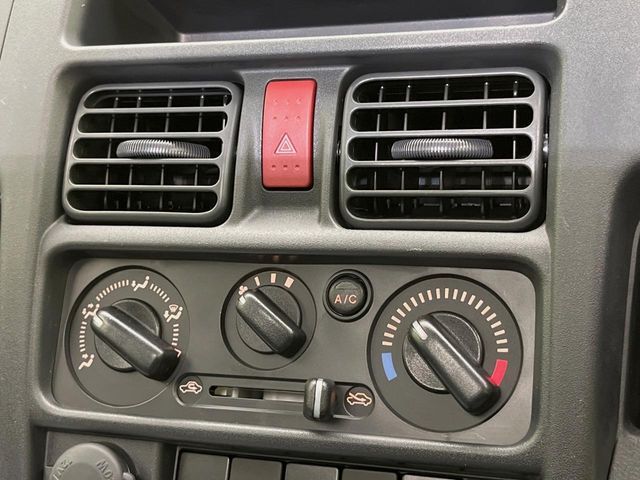 NISSAN NT100 CLIPPER 2024