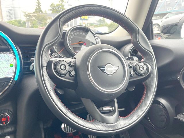 BMW MINI COOPER SD 2020