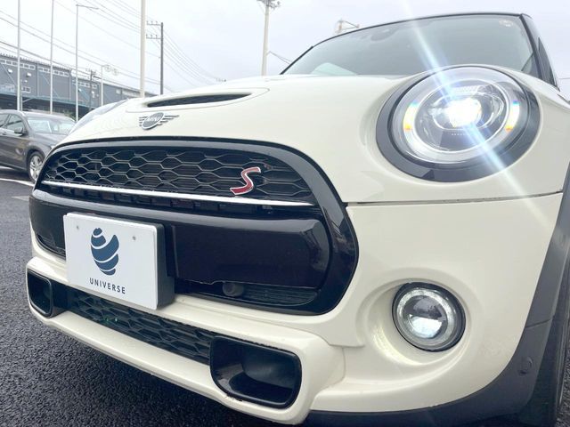 BMW MINI COOPER SD 2020