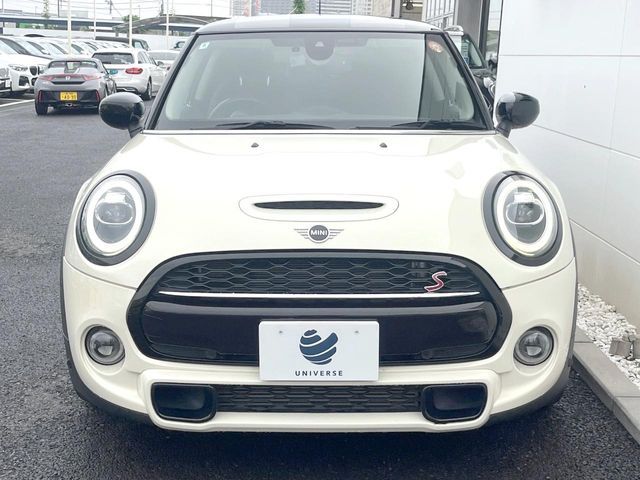 BMW MINI COOPER SD 2020