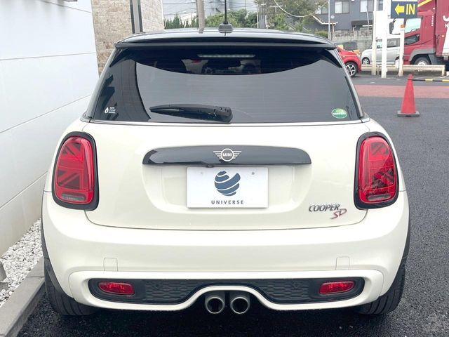 BMW MINI COOPER SD 2020