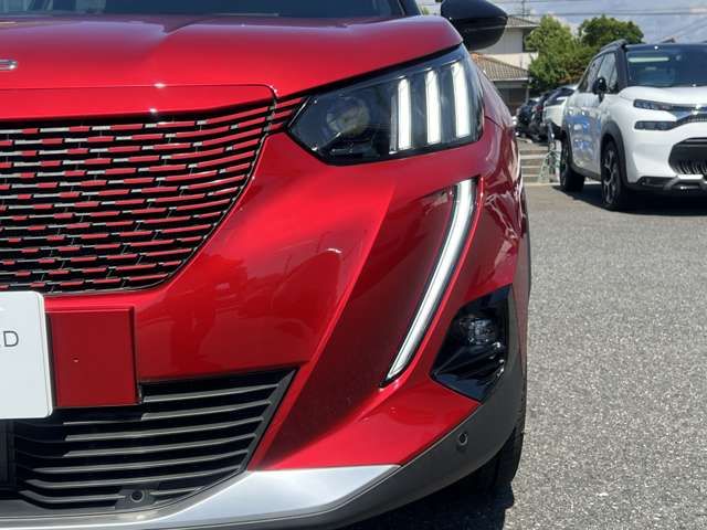 PEUGEOT PEUGEOT e-2008 2023