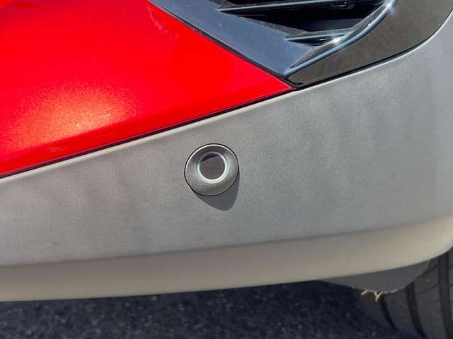 PEUGEOT PEUGEOT e-2008 2023