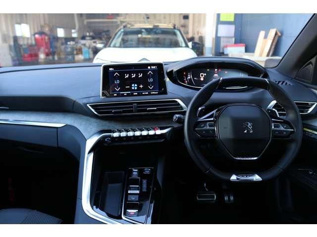 PEUGEOT PEUGEOT 3008 2024