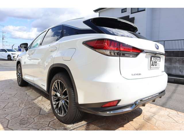 TOYOTA LEXUS RX450h AWD 2022