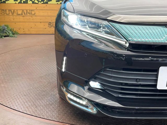 TOYOTA HARRIER 2WD 2018