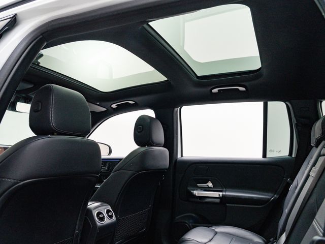 MERCEDES BENZ MERCEDES BENZ GLB 2024