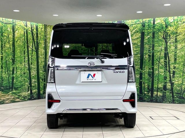 DAIHATSU TANTO CUSTOM 2022
