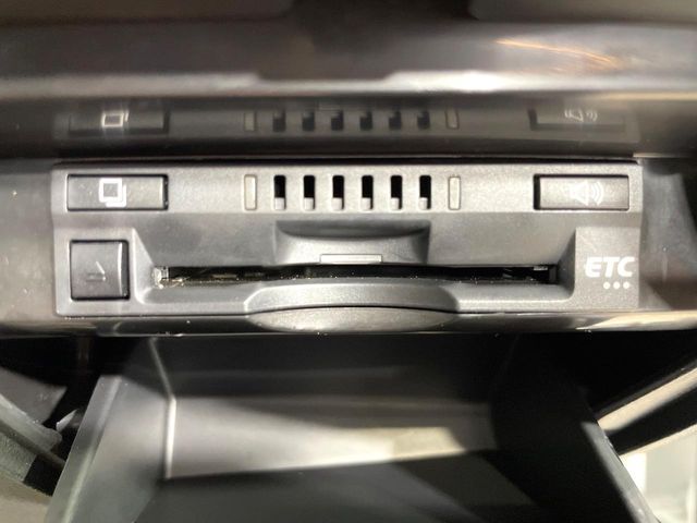 TOYOTA CAMRY HYBRID 2018