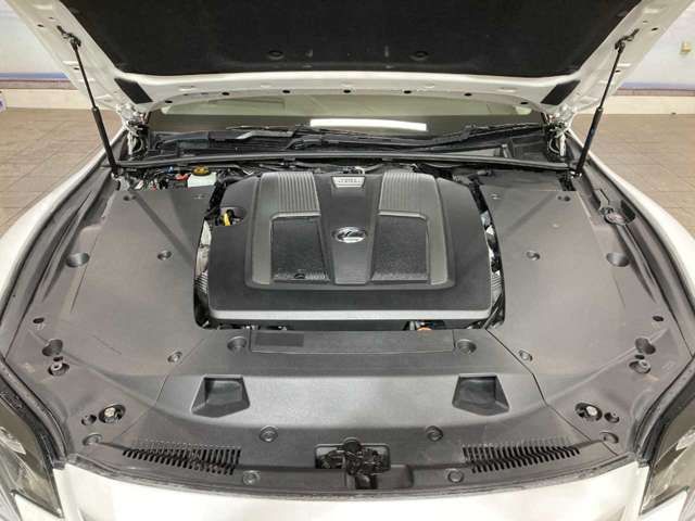 TOYOTA LEXUS LS500 4WD 2018