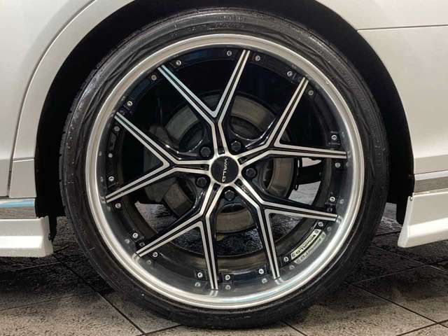 TOYOTA LEXUS LS500 4WD 2018