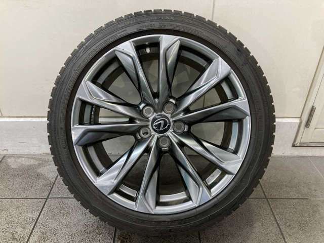 TOYOTA LEXUS LS500 4WD 2018