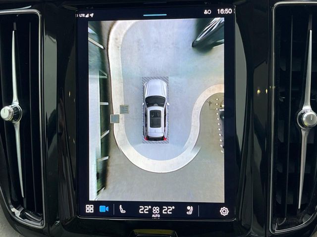 VOLVO VOLVO XC60 2023